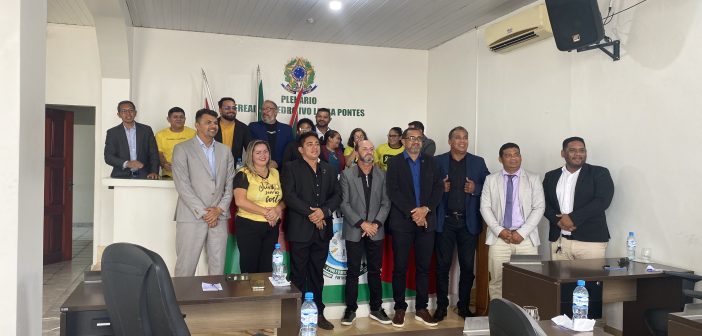 SESSÃO ORDINÁRIA NA CÂMARA MUNICIPAL COM A PRESENÇA DA EQUIPE DO CAPS COM UM REPASSE DAS DEMANDAS DO PROGRAMA